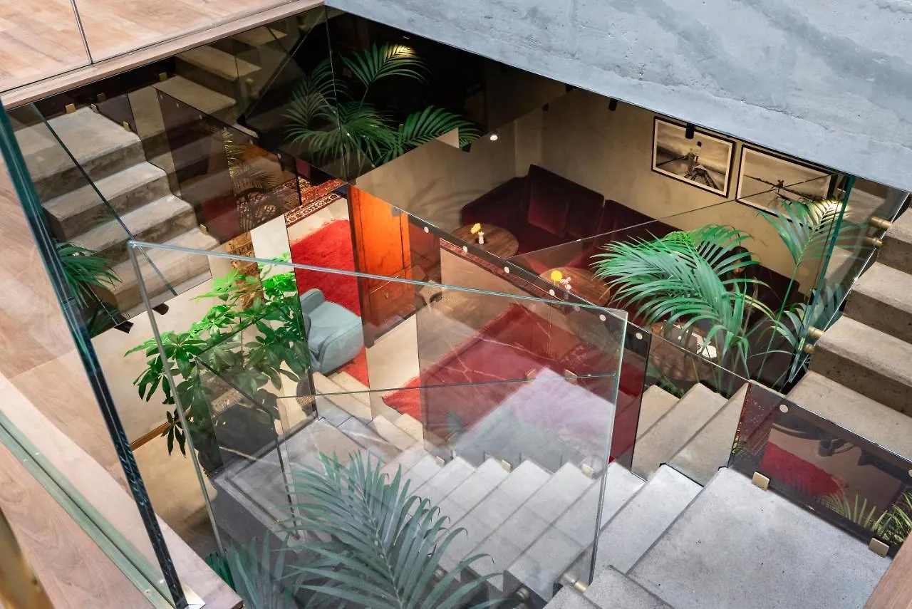 **  Vico Milano Hotel Italy